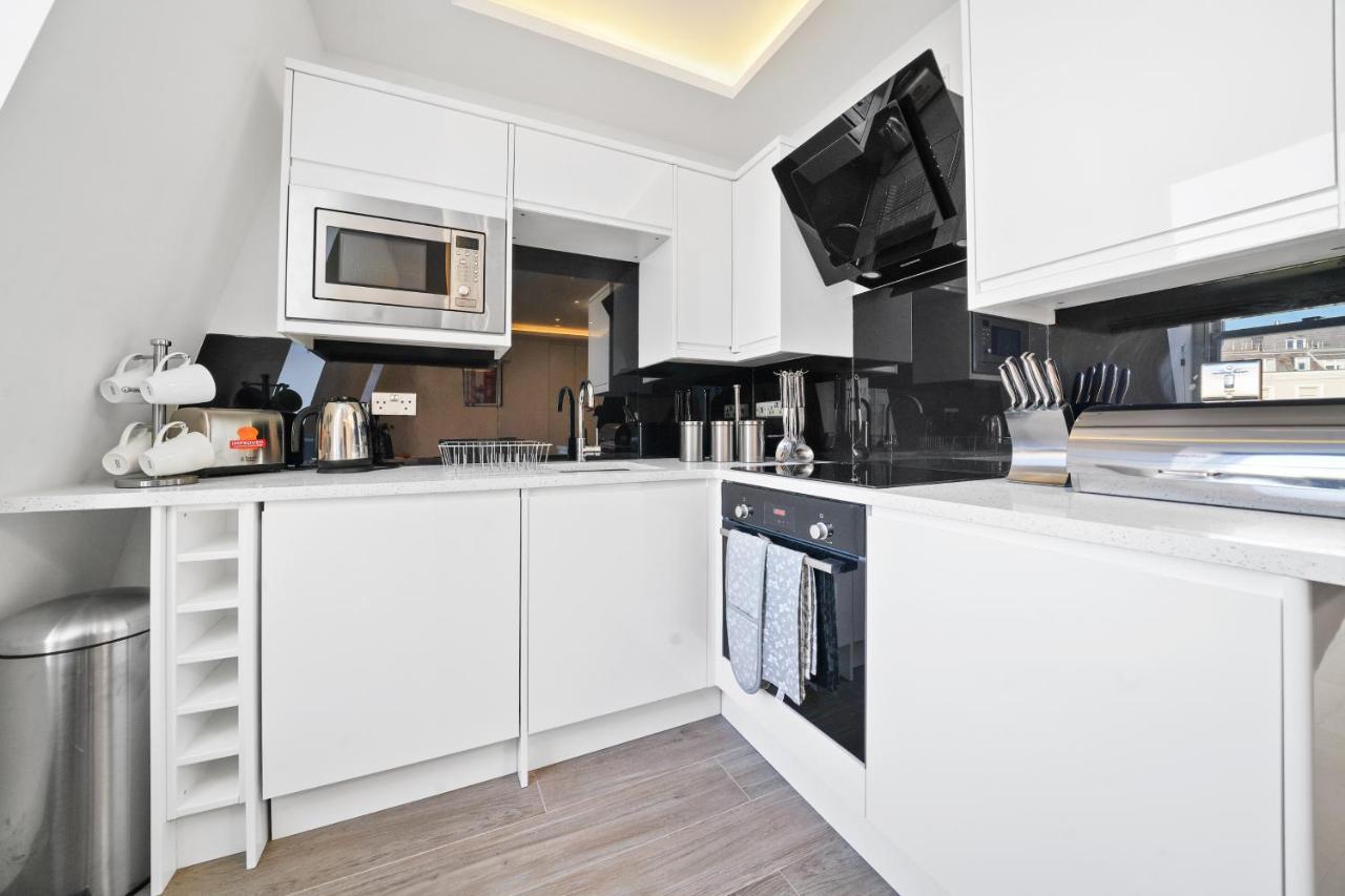 City Prime Apartments Londýn Exteriér fotografie A modern kitchen