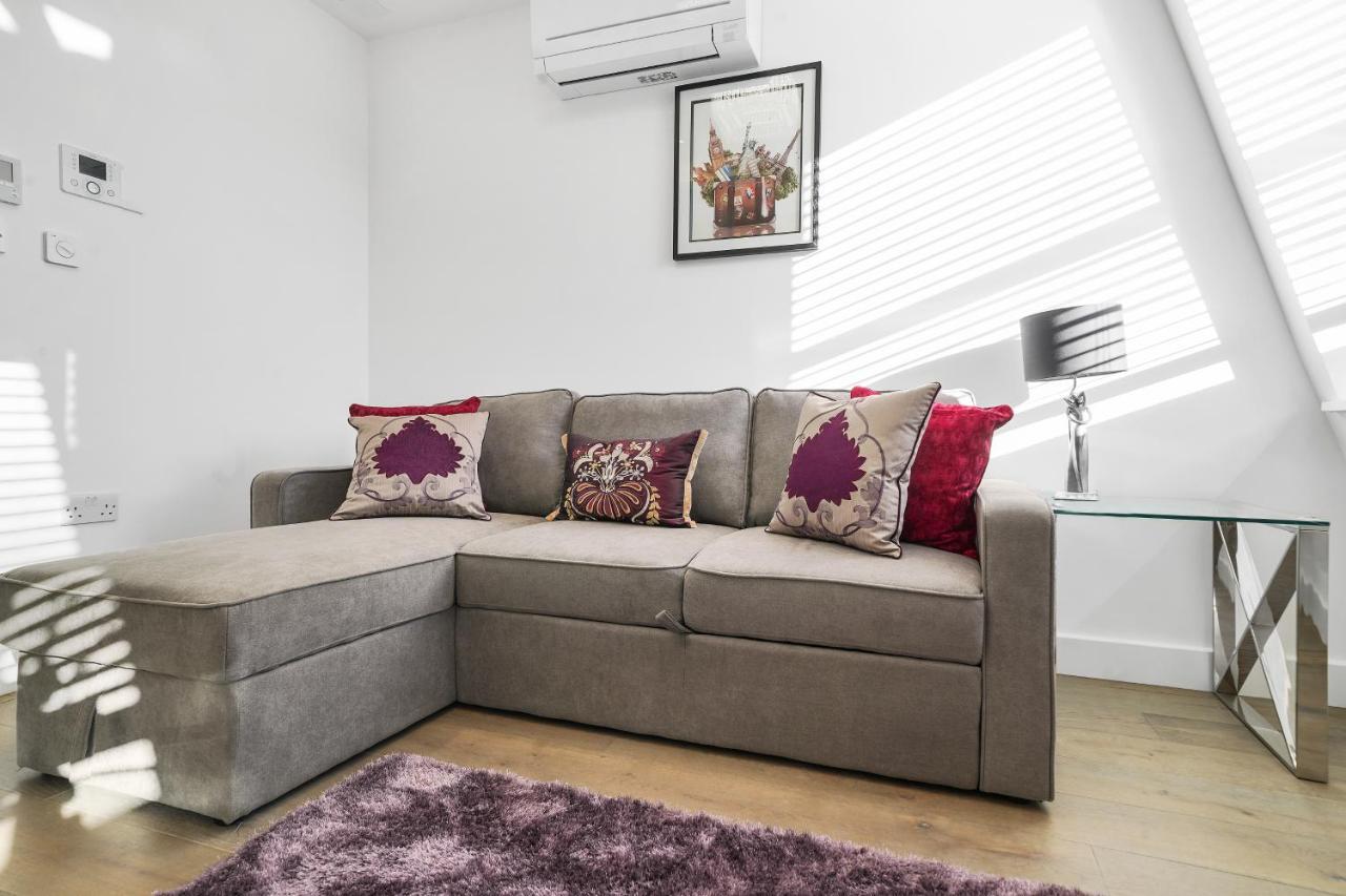City Prime Apartments Londýn Exteriér fotografie A sofa bed