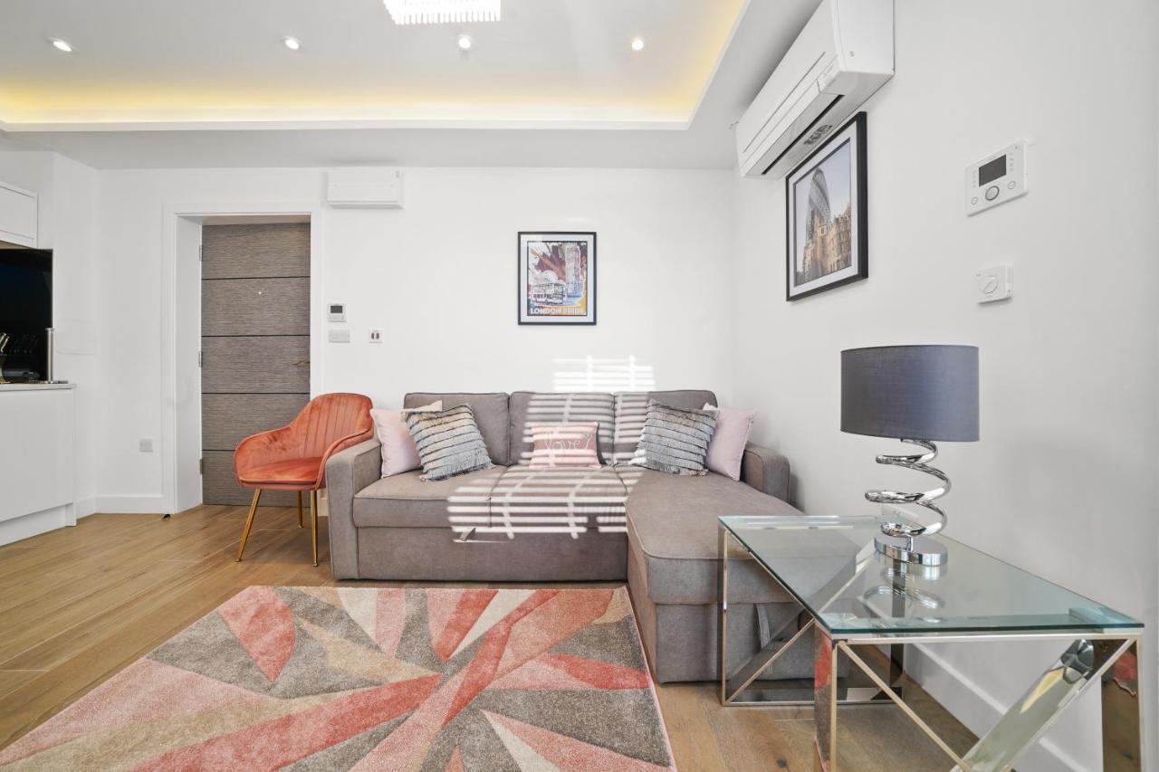 City Prime Apartments Londýn Exteriér fotografie A living room in a serviced apartment in London